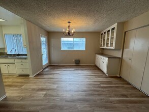 2603 Harriman Ln, Unit 4 in Redondo Beach, CA - Building Photo - Building Photo