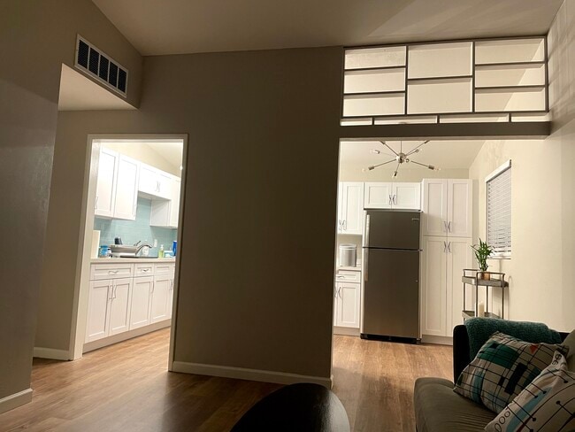 2012 E Howe Ave in Tempe, AZ - Building Photo - Building Photo