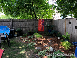 30 Riverdale St in Boston, MA - Building Photo - Building Photo