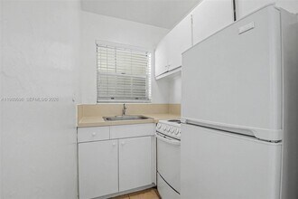 427 Anastasia Ave in Coral Gables, FL - Building Photo - Building Photo