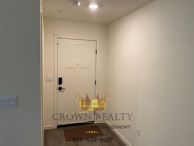 1167 Billingsley St in Hanford, CA - Foto de edificio - Building Photo