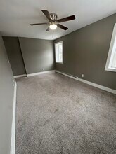 836 6th St, Unit 3 in Rensselaer, NY - Building Photo - Building Photo