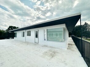 503 S Main St in Shawano, WI - Building Photo - Building Photo