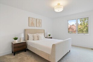 60 Mews Ln in South Orange, NJ - Building Photo