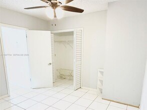 673 W 60th St in Hialeah, FL - Building Photo - Building Photo