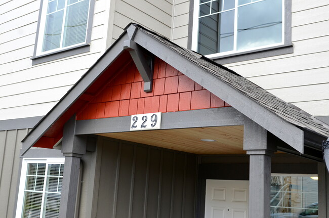 Bridge Place in Arlington, WA - Foto de edificio - Building Photo