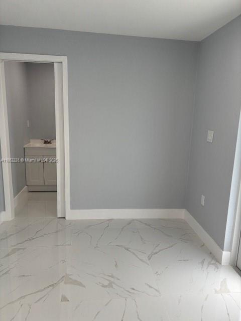 9845 SW 85th St in Miami, FL - Building Photo