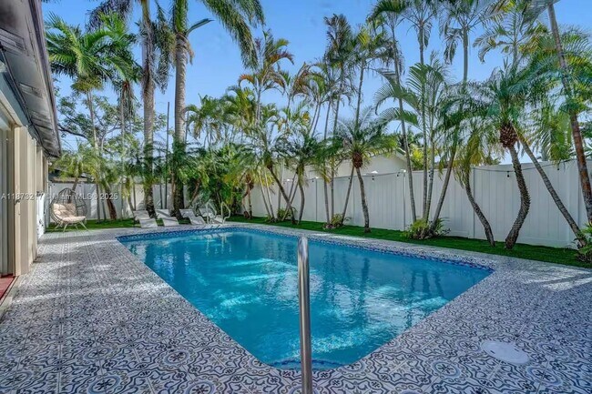 property at 1244 Garfield St