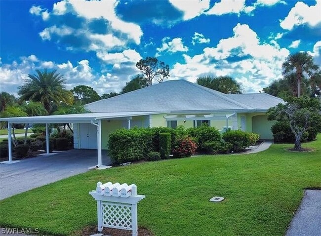 303 Wexford Terrace in Venice, FL - Building Photo - Building Photo
