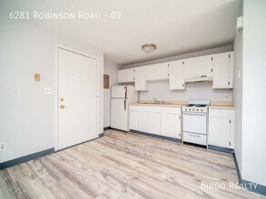6281 Robinson Rd-Unit -09 in Lockport, NY - Building Photo - Building Photo