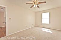 518 Thorncliff Dr photo'