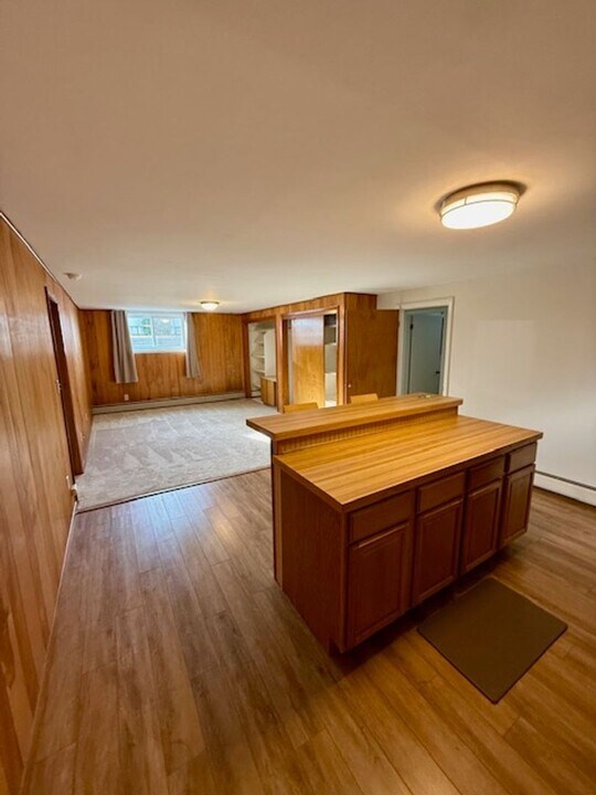 907 W Villard St in Bozeman, MT - Building Photo