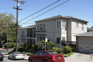 500 E 22nd St in Oakland, CA - Building Photo
