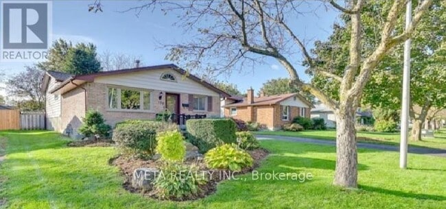 property at 130 Inverary Crescent