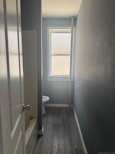 146 George St, Unit 2 in Bridgeport, CT - Building Photo - Building Photo