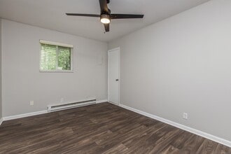 Alder Terrace in Murfreesboro, TN - Foto de edificio - Building Photo