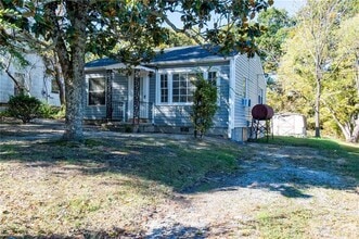 506 High St in Thomasville, NC - Building Photo - Building Photo
