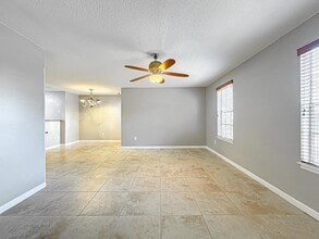 1020 Crystal Way, Unit M in Delray Beach, FL - Foto de edificio - Building Photo