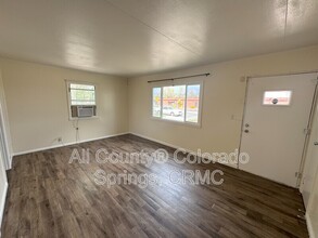 607 Brookshire Ave in Colorado Springs, CO - Building Photo - Building Photo