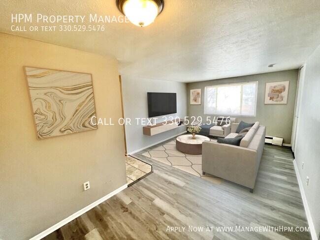 20604 Lorain Rd in Fairview Park, OH - Building Photo - Building Photo