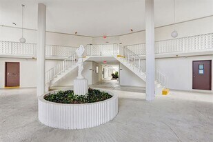 6503 Winfield Blvd in Margate, FL - Building Photo