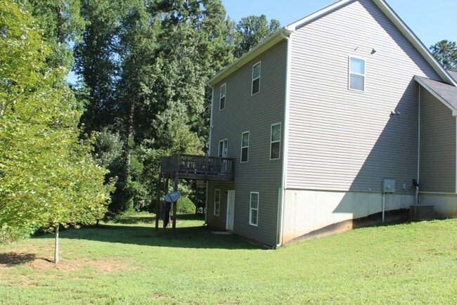 4301 Chads Park Dr in Powder Springs, GA - Building Photo - Building Photo