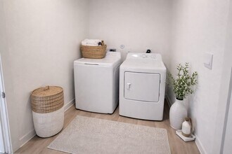 30635 Windermere Peaks Ln in Fulshear, TX - Building Photo - Building Photo