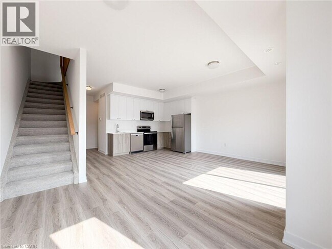 property at 25 Palace St