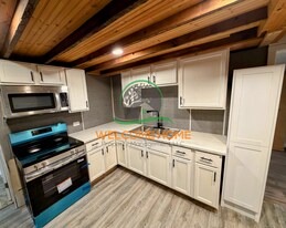 2005 Meharry St in Lafayette, IN - Building Photo