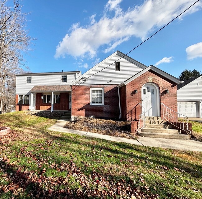 property at 616 Sandy Hill Rd