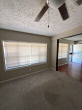 4410 Brisbane St in Houston, TX - Building Photo - Building Photo