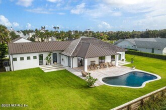 4096 Ponte Vedra Blvd in Jacksonville Beach, FL - Building Photo - Building Photo