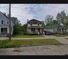 444 Woodlawn St SE in Grand Rapids, MI - Building Photo