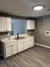 3638 Russelwood Dr in Memphis, TN - Building Photo - Building Photo