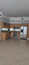 2275 Biscayne Blvd, Unit PH108 in Miami, FL - Building Photo - Building Photo