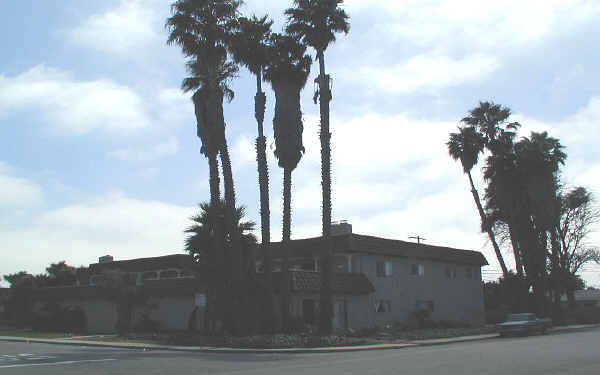 3305 S A St in Oxnard, CA - Building Photo - Building Photo