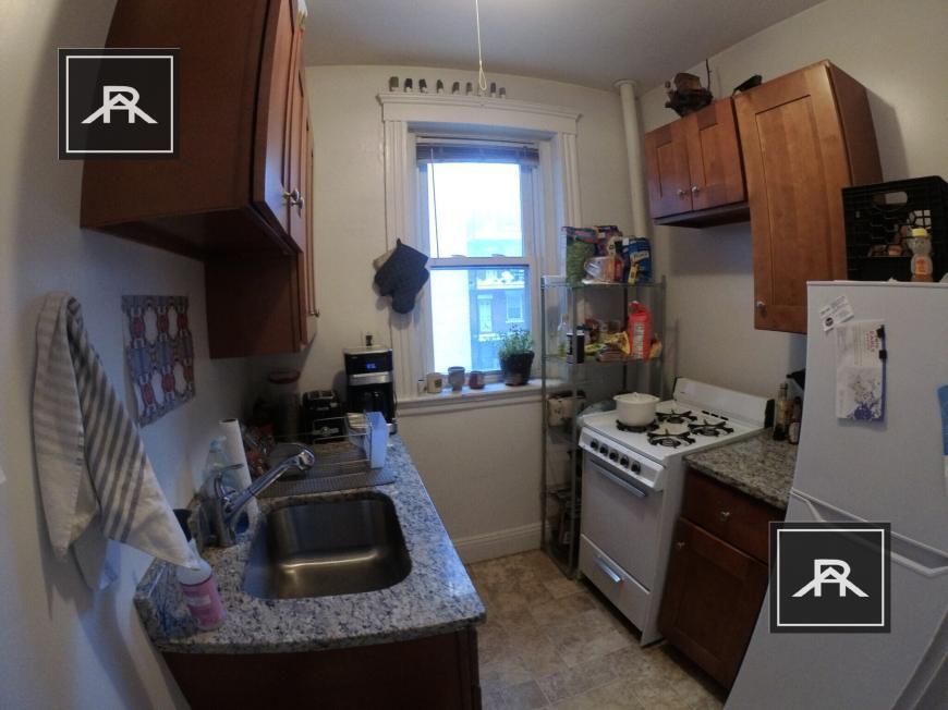 1452 Commonwealth Ave in Boston, MA - Building Photo