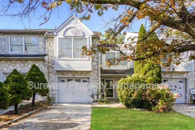 property at 316 Lake Side Dr