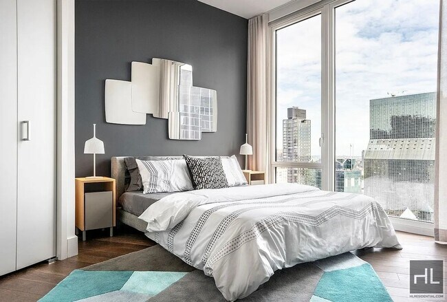 East 44th Street in New York, NY - Building Photo - Building Photo