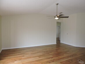 7070 Marissa Point Ln in Milton, FL - Building Photo - Building Photo