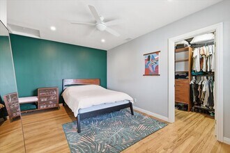 4312 W 59th St in Los Angeles, CA - Foto de edificio - Building Photo