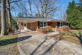 2978 Belaire Cir in Doraville, GA - Building Photo - Building Photo