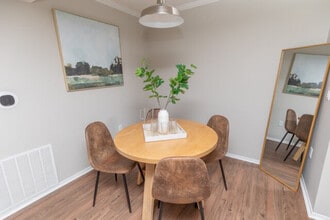 The Rosemary in Montgomery, AL - Foto de edificio - Building Photo