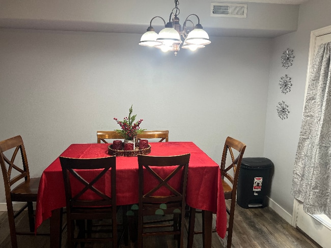 property at 1148 Northfield Rd
