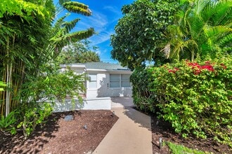 439 28th St in West Palm Beach, FL - Building Photo - Building Photo