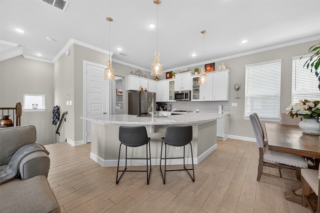 property at 2013 Kirby Landing Dr