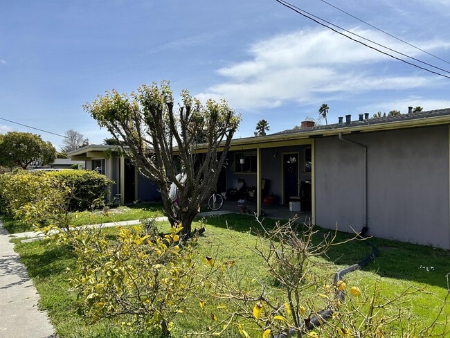 916 Fair Ave in Santa Cruz, CA - Building Photo - Building Photo