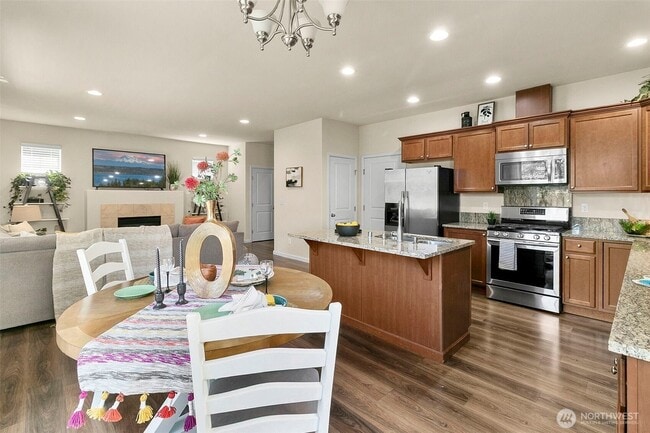 property at 1714 Craig Rd SE