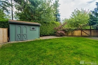 21252 35th Ave S in Seatac, WA - Building Photo - Building Photo