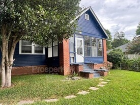 927 Neill Dr in Columbus, GA - Building Photo